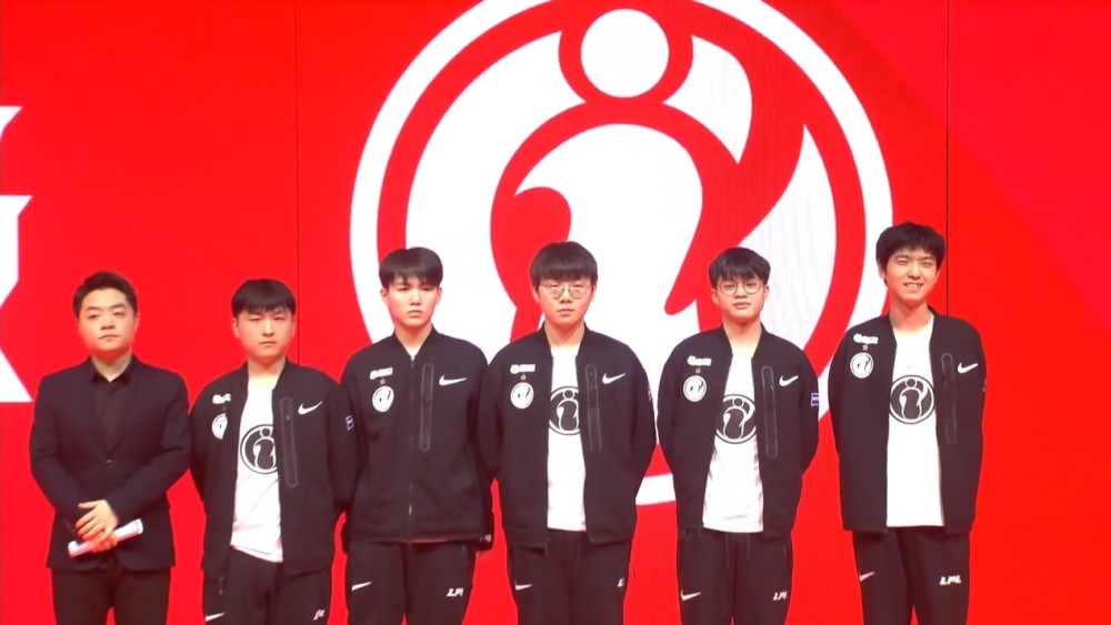 在大赛中击 在大赛中击