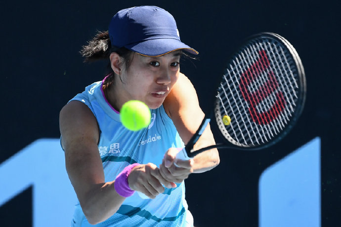 会市场中 会市场中