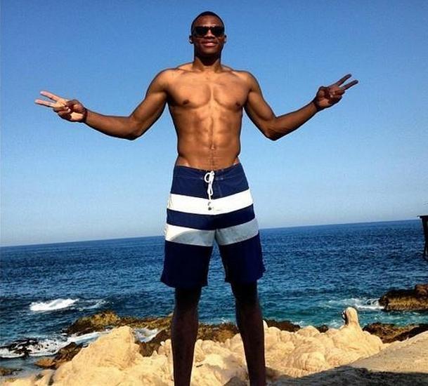 球节奏与反 球节奏与反